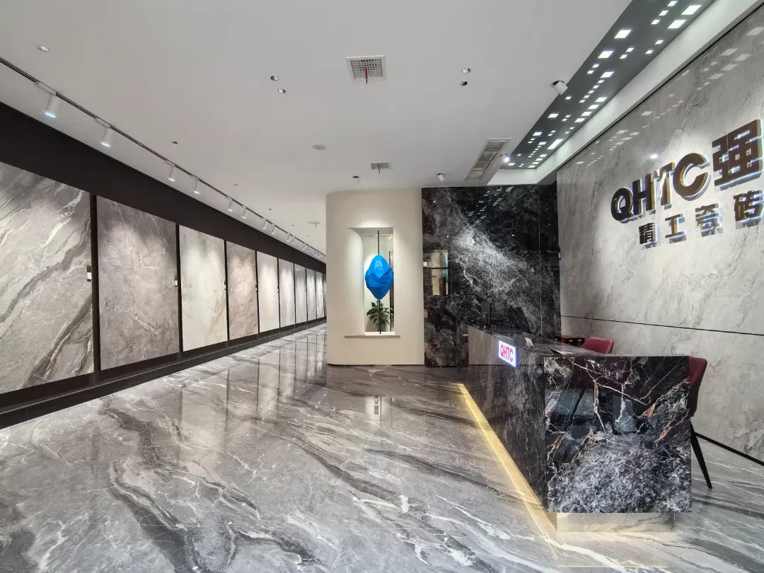 終端風采 | 強輝聊城旗艦店，沉浸式體驗現代高端設計美學(圖5)