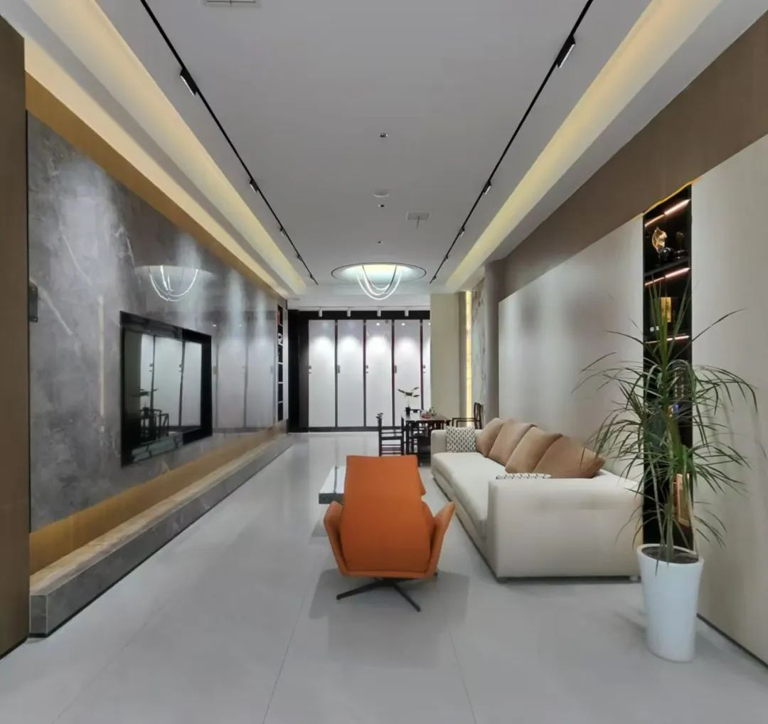 終端風采 | 強輝聊城旗艦店，沉浸式體驗現代高端設計美學(圖17)